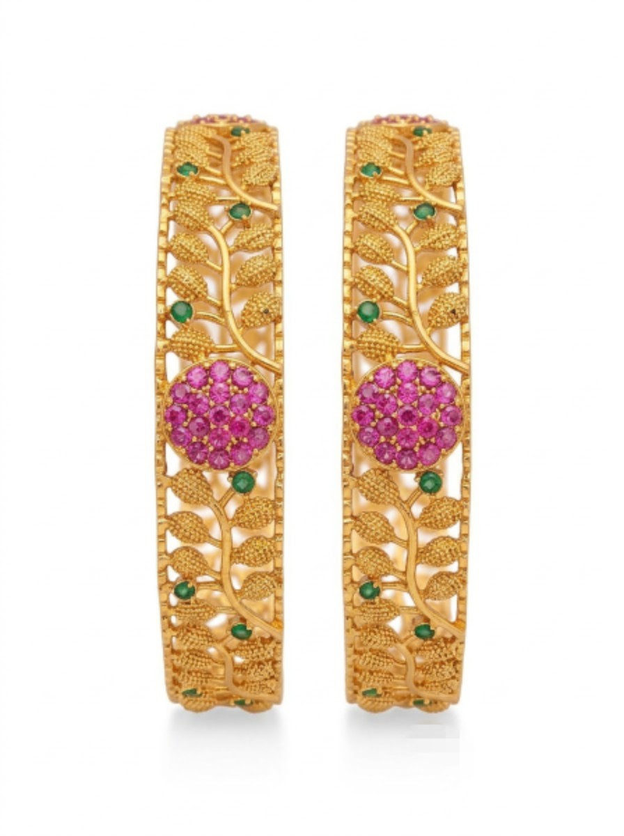 Kanushka Bangles · Set of 2