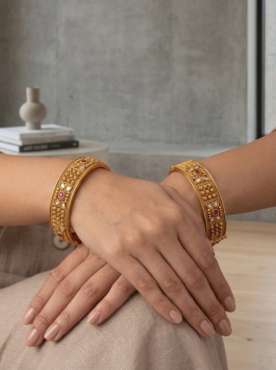 Jiya Bangles • Set of 2