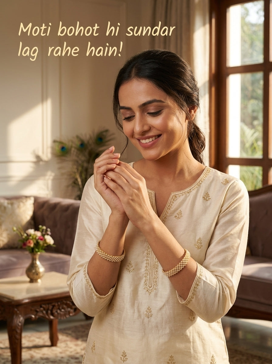 Manvika Bangles • Set of 2