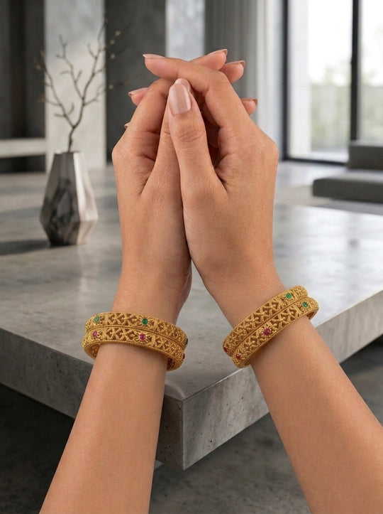Manya Bangles • Set of 4