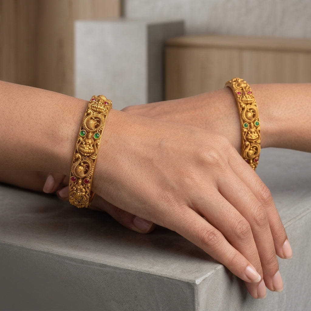 Hitakshi Bangles