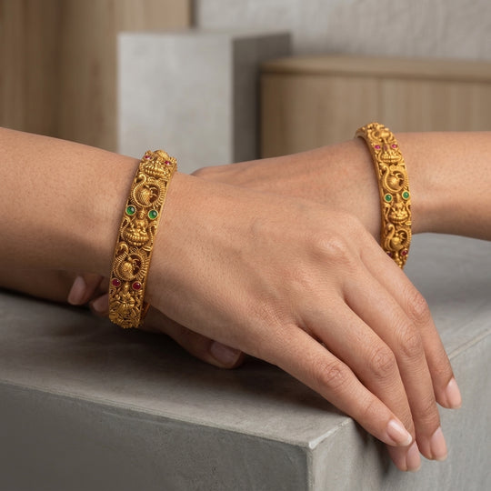 Hitakshi Bangles