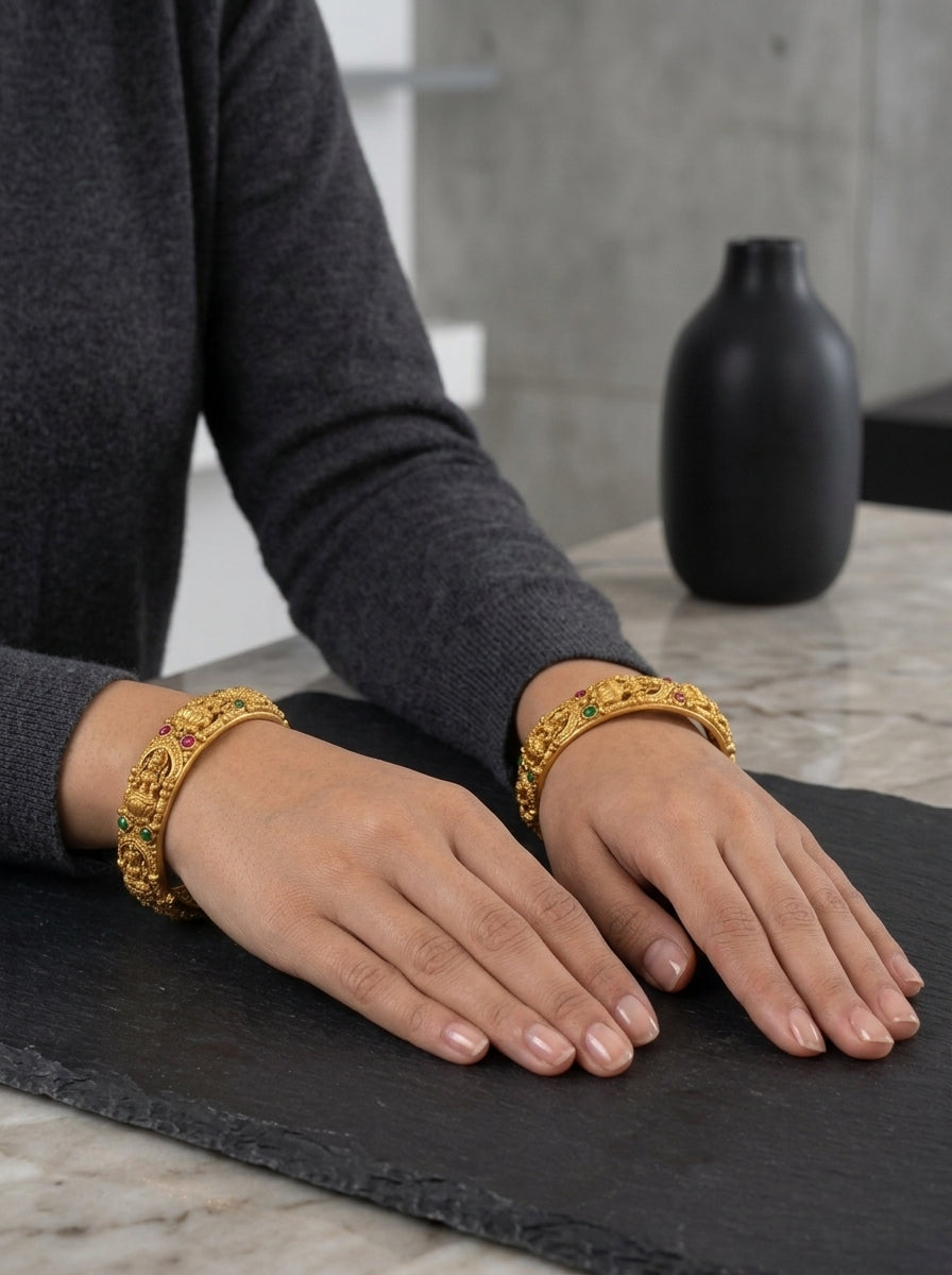 Kavya Bangles • Set of 2