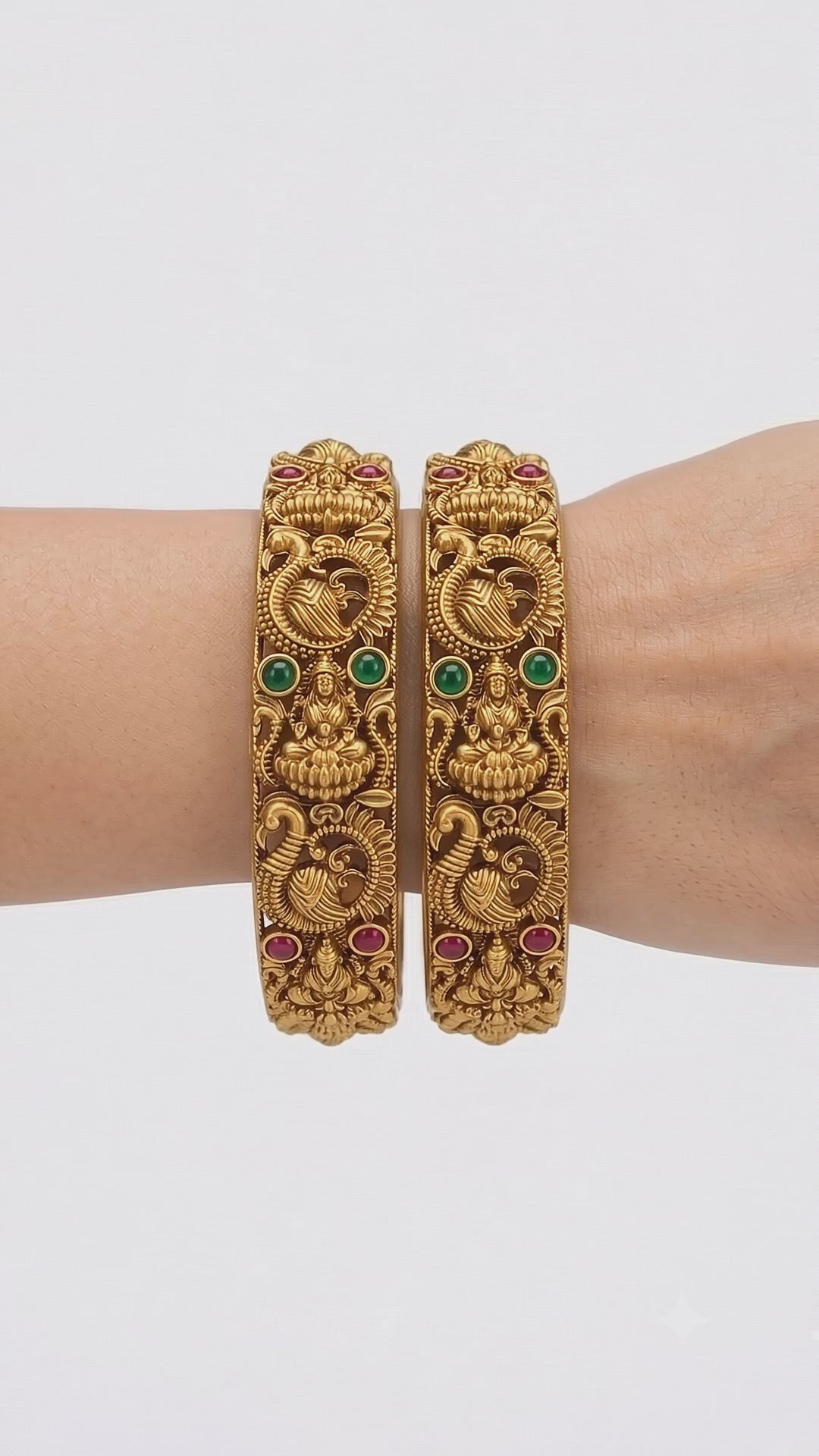 Hitakshi Bangles • Set of 2